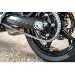 Czyszczenie i smarowanie łańcucha motocyklowego: Poradnik krok po kroku