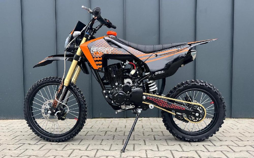 Cross / Enduro Berreta BRT 150ccm 18KM