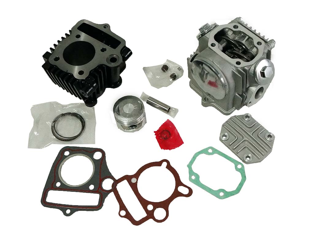 Cylinder + głowica motorowery 4T/139FMB 80ccm + świeca