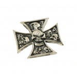 Emblemat w kształcie krzyża z czaszkami