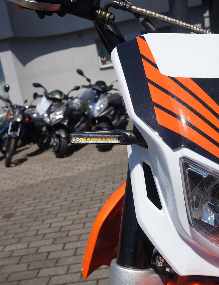 Kierunkowskaz sekwencyjny LED - czarny