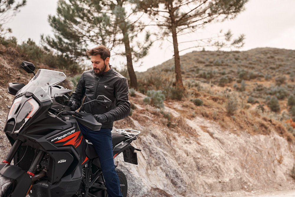 Kurtka motocyklowa skórzana Shima Winchester 2.0 Black