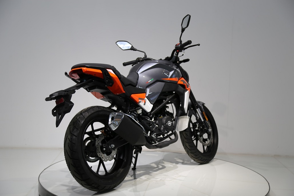 Motorower Barton Naked 50 2024 NOWOŚĆ !!!