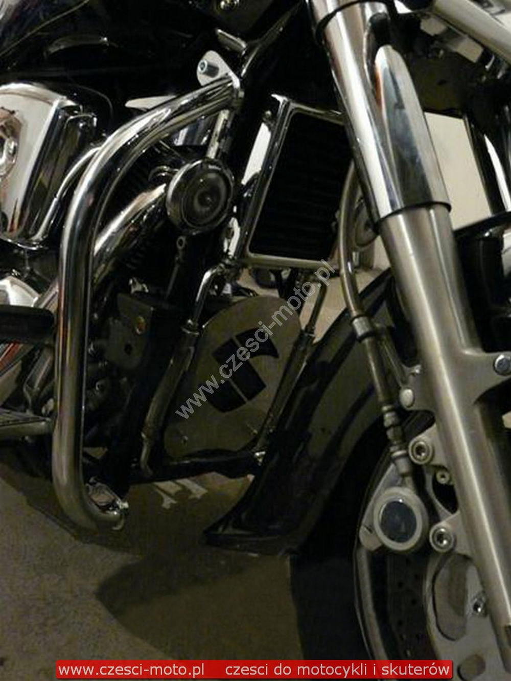 Osłona akumulatora Suzuki 1500 LC Intruder