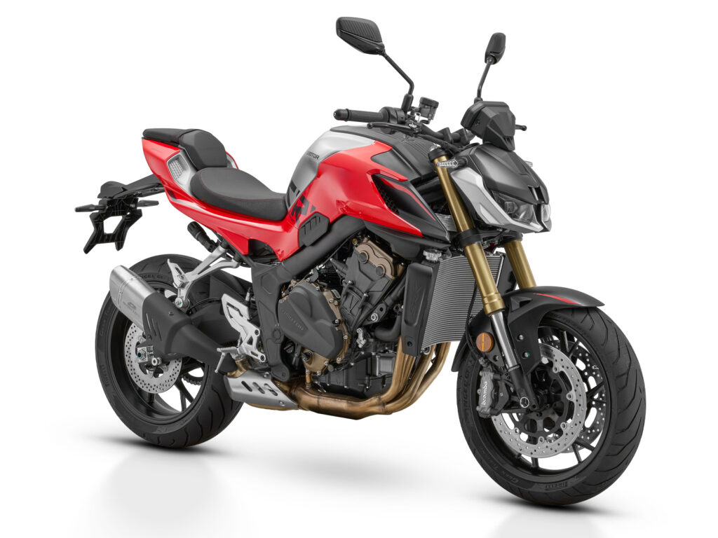 QJMotor SRK800 - Mocny Naked