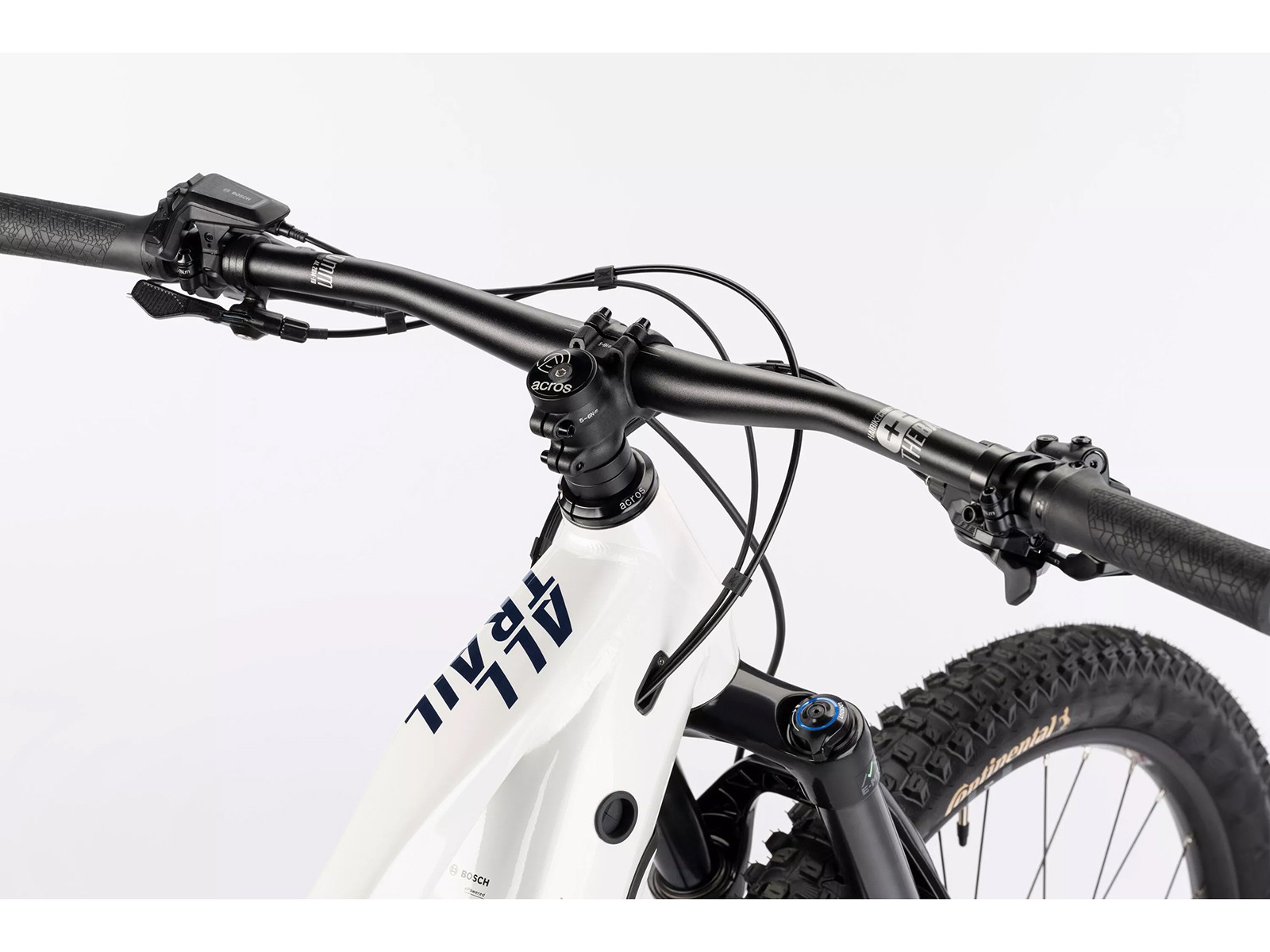 Rower elektryczny Haibike Alltrail 8 29 White Blue Gold 800Wh