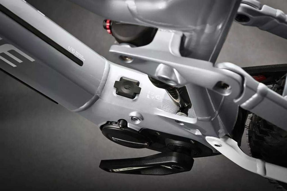 Rower elektryczny Haibike AllMtn 3 29/27,5 Silver / White 800Wh