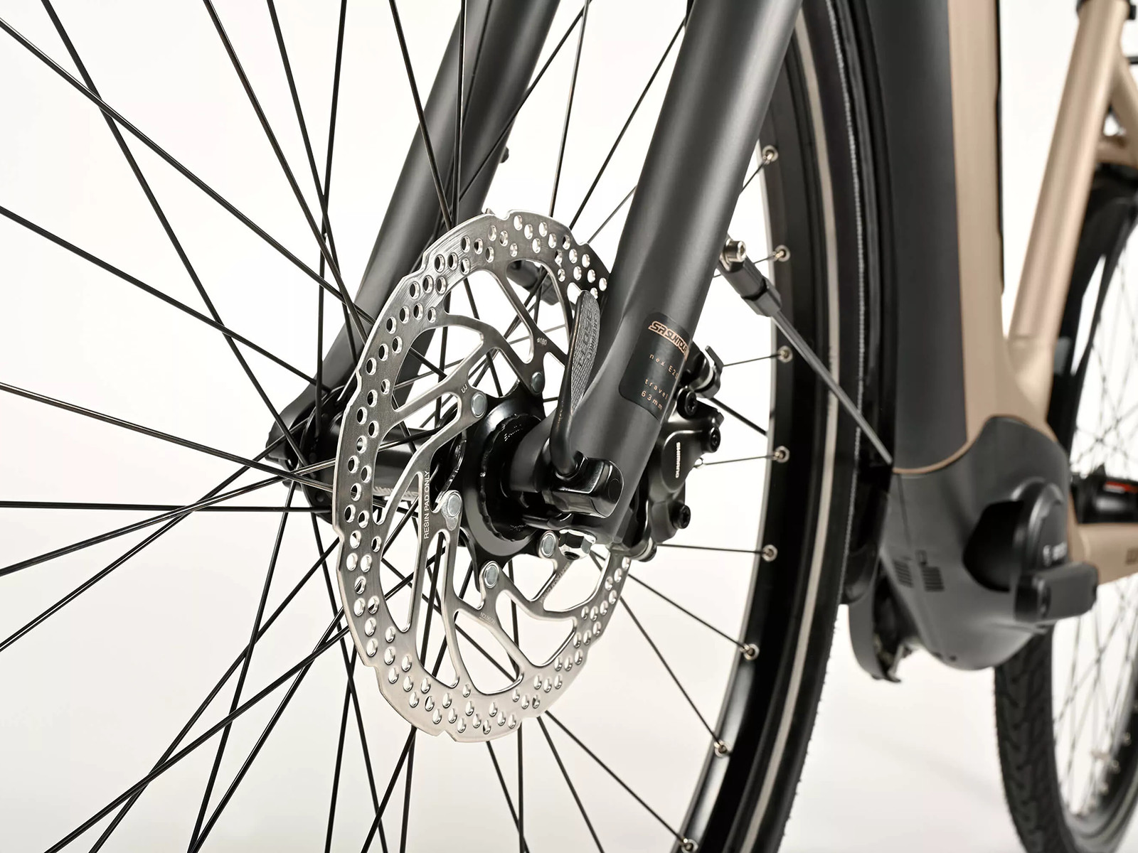 Rower elektryczny Winora Tria N8 E espresso 500Wh